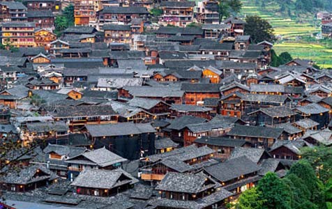 珠海6种常见的外墙仿石漆施工工艺！